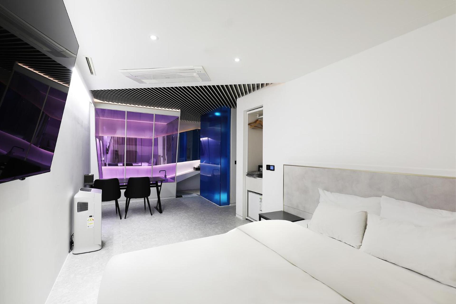The Designers Jongro 3*